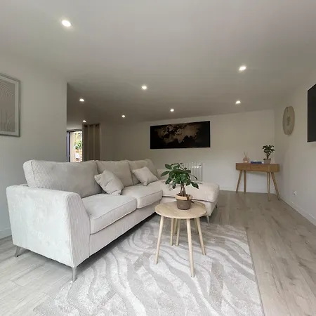 Semesterbostad Family House With Garden, 10 Min From The Center Of Rouen *