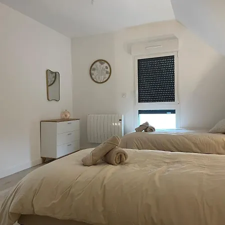 Family House With Garden, 10 Min From The Center Of Rouen *